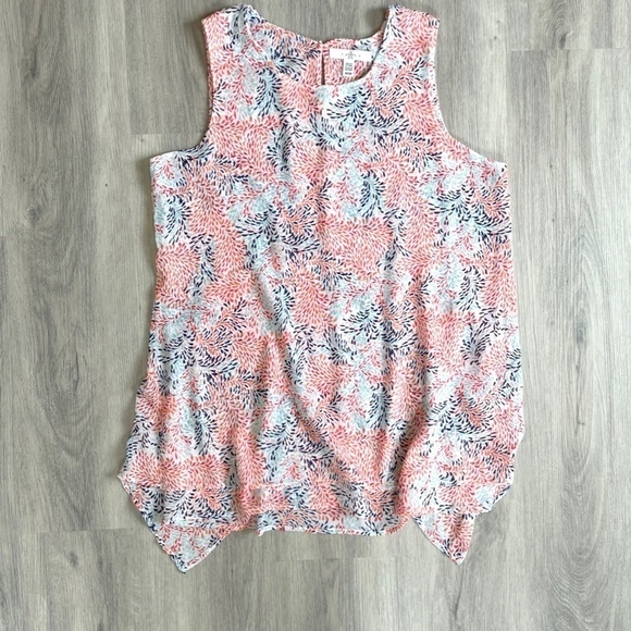Fever Double Layered Multi Colored Sleeveless Top - Picture 2 of 6